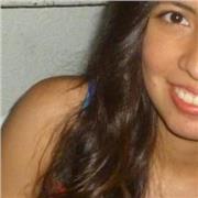 Me defino como una persona altamente comprensible, adaptada al cambio. Voy a dar clases a alumnos de primaria y bachillerato